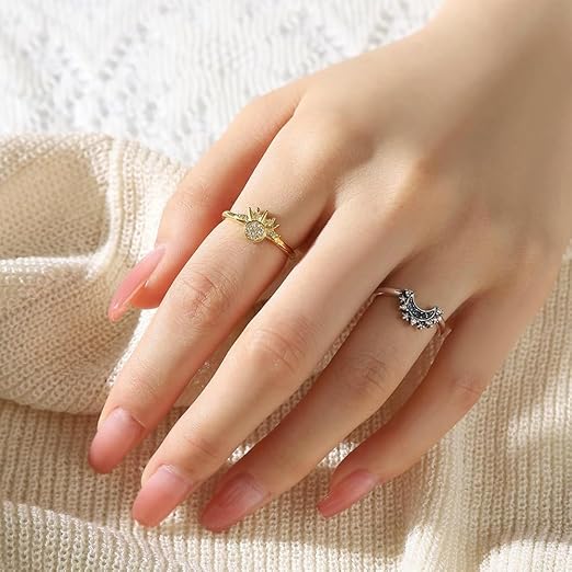 Conjunto Anillos Sol y Luna Ajustables Chapados en Oro – Regalo Parejas