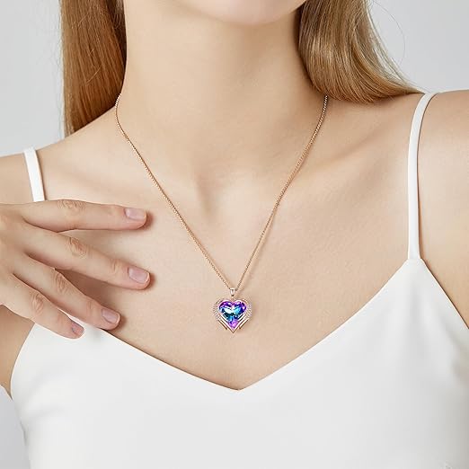 Collar Alas de Ángel Corazón Chapado Oro Blanco Zirconia Cúbica 5A